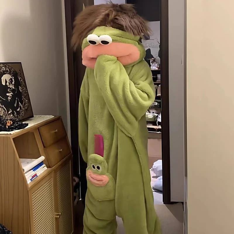 פיג׳מה אוברול מפלצת חמודה, תמונה 4 מתוך 6